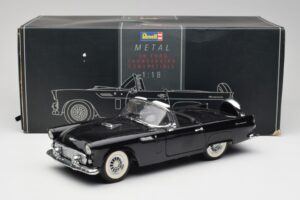 Ford Thunderbird Cabriolet Zwart Revell 1:18 8818-M1 Metaal — afbeelding 8 van 8
