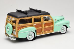 Ford Woody Panel Wagon Mintgroen Road Signature 1:18 20028 Metaal — afbeelding 3 van 8