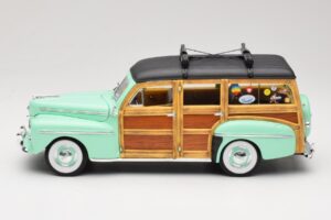 Ford Woody Panel Wagon Mintgroen Road Signature 1:18 20028 Metaal — afbeelding 4 van 8