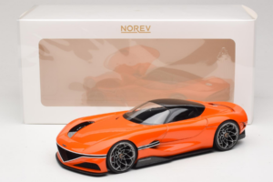 Genesis X Gran Berlinetta VGT Orange Magma Norev 1:18 188032 Metaal — afbeelding 6 van 6