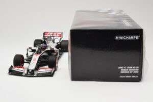 Haas VF-20 #8 R. Grosjean Bahrain GP 2020 Minichamps 1:18 110201508 Metaal — afbeelding 6 van 6