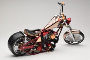 Harley-Davidson West Coast Choppers Diablo Soft Tail Goud Rood Minichamps 1:5 JJ04-05-03 Metaal — afbeelding 2 van 6