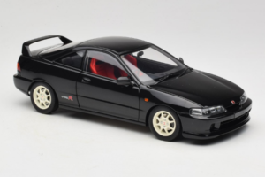Honda Integra Type R DC2 Pre-Facelift Flamenco Black Pearl MotorHelix 1:18 M85203 Metaal — afbeelding 6 van 8