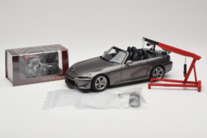 Honda S2000 AP2 Type S Moon Rock Metallic MotorHelix 1:18 M85111 Metaal — afbeelding 2 van 9