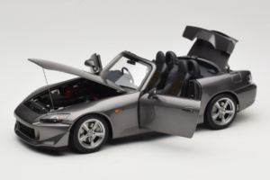 Honda S2000 AP2 Type S Moon Rock Metallic MotorHelix 1:18 M85111 Metaal — afbeelding 3 van 9