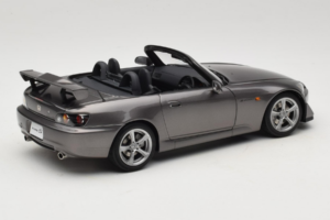 Honda S2000 AP2 Type S Moon Rock Metallic MotorHelix 1:18 M85111 Metaal — afbeelding 4 van 9