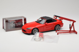Honda S2000 AP2 Type S New Formula Red MotorHelix 1:18 M85112 Metaal — afbeelding 2 van 9