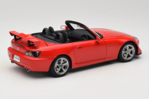 Honda S2000 AP2 Type S New Formula Red MotorHelix 1:18 M85112 Metaal — afbeelding 4 van 9