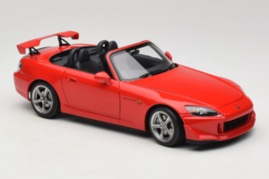 Honda S2000 AP2 Type S New Formula Red MotorHelix 1:18 M85112 Metaal — afbeelding 7 van 9