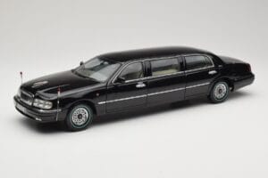 Hongqi Qijian CA7460 FAW 1:18 Hongqi Qijian CA7460 FAW 1:18 139940 Metaal