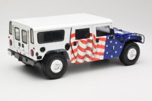 Hummer H1 AM General Gore-Lieberman Humvee America Exoto 1:18 1807 Metaal — afbeelding 3 van 8