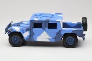 Hummer H1 Humvee Blauw & Wit Motormax 1:18 73157 Metaal — afbeelding 4 van 8