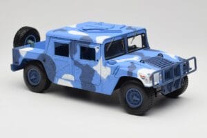 Hummer H1 Humvee Blauw & Wit Motormax 1:18 73157 Metaal — afbeelding 6 van 8