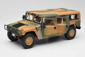 Hummer H1 Station Wagon Military Maisto 1:18 56049 Metaal — afbeelding 2 van 8