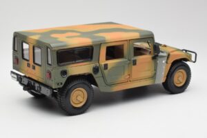 Hummer H1 Station Wagon Military Maisto 1:18 56049 Metaal — afbeelding 3 van 8