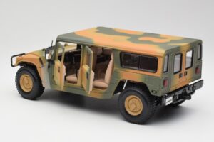 Hummer H1 Station Wagon Military Maisto 1:18 56049 Metaal — afbeelding 5 van 8