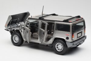 Hummer H2 Zilver Maisto 1:18 7449569 Metaal — afbeelding 5 van 8