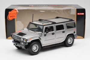 Hummer H2 Zilver Maisto 1:18 7449569 Metaal — afbeelding 8 van 8