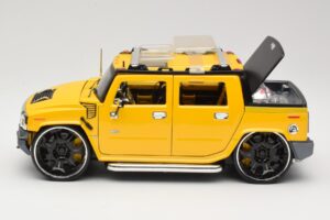 Hummer H2 SUT Concept Geel Maisto 1:18 31067 Metaal — afbeelding 4 van 8