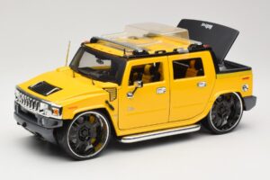 Hummer H2 SUT Concept Geel Maisto 1:18 31067 Metaal