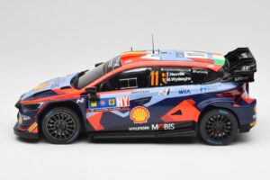 Hyundai i20 N Rally1 WRC #11 T. Neuville / M. Wydaeghe Central European Rally Winner 2023 IXO 1:18 18RMC193 Metaal — afbeelding 3 van 6