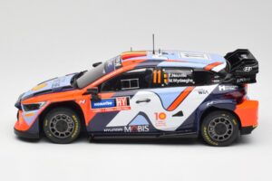 Hyundai i20 N Rally1 #11 T. Neuville / M. Wydaeghe Rally Sweden 2024 IXO 1:18 18RMC201 Metaal — afbeelding 3 van 6