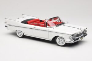 Imperial Crown Cabriolet Wit Road Signature 1:18 20138 Metaal — afbeelding 6 van 8