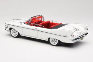 Imperial Crown Cabriolet Wit Road Signature 1:18 20138 Metaal — afbeelding 7 van 8