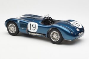 Jaguar C-Type #19 J. Stewart Ecurie Ecosse Goodwood Members Meeting 1954 CMC 1:18 M-192 Metaal — afbeelding 5 van 6