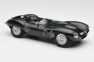 Jaguar D-Type Short Nose Groen AUTOart 1:18 73561 Metaal — afbeelding 4 van 6