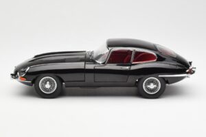 Jaguar E-Type 3.8 Series 1 Zwart Kyosho 1:18 08954BK Metaal — afbeelding 4 van 8