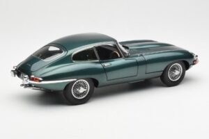 Jaguar E-Type 3.8 Series 1 Donkergroen Kyosho 1:18 08954DG Metaal — afbeelding 3 van 8