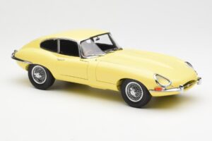 Jaguar E-Type 3.8 Series 1 Lichtgeel Kyosho 1:18 08954LY Metaal — afbeelding 6 van 8