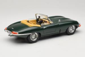 Jaguar E-Type Cabriolet Groen Bburago 1:18 3026 Metaal — afbeelding 3 van 8