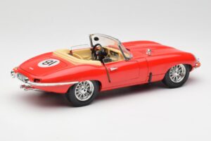 Jaguar E-Type Cabriolet Rood Bburago 1:18 3016 Metaal — afbeelding 3 van 8