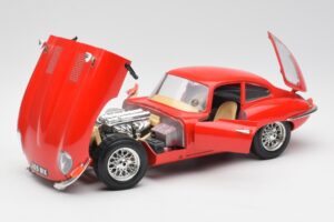 Jaguar E-Type Rood Bburago 1:18 3018 Metaal — afbeelding 2 van 8