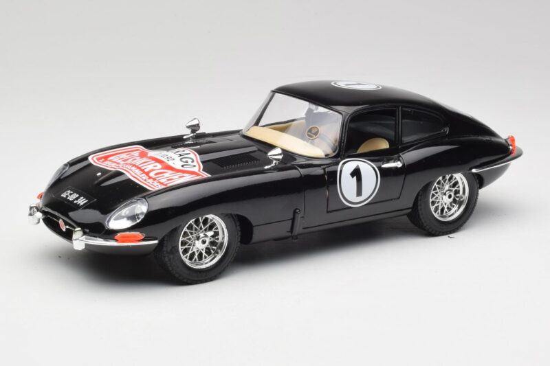 Jaguar E-Type Series 1 #1 British Racing Green Bburago 1:18 3018-M3 Metaal