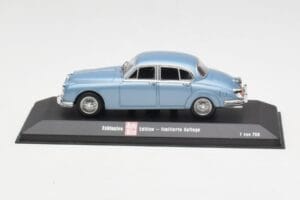 Jaguar Mk II Blue Metallic Minichamps 1:43 433130604 Metaal