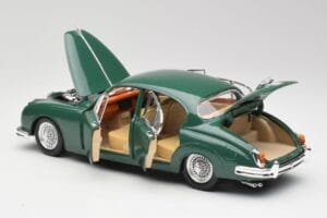 Jaguar Mk II British Racing Groen Maisto 1:18 50287 Metaal — afbeelding 5 van 8