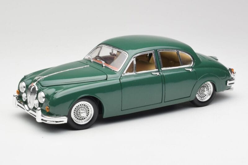 Jaguar Mk II British Racing Groen Maisto 1:18 50287 Metaal