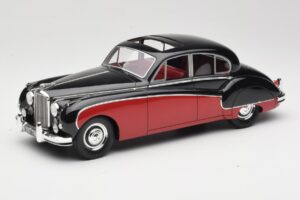 Jaguar Mk VIII Zwart & Donkerrood BoS Models 1:18 BOS408 Hars