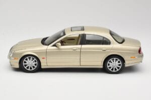 Jaguar S-Type X200 Brons Maisto 1:18 50332 Metaal — afbeelding 4 van 8