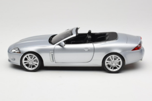 Jaguar XK X150 Cabriolet Zilver Minichamps 1:18 153130533 Metaal — afbeelding 4 van 8