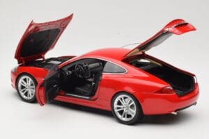 Jaguar XK X150 Rood Minichamps 1:18 150130503 Metaal — afbeelding 5 van 8