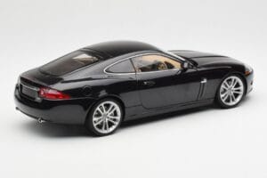 Jaguar XK-R X150 Midnight Zwart AUTOart 1:18 73632 Metaal — afbeelding 3 van 8
