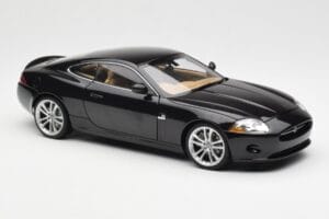 Jaguar XK-R X150 Midnight Zwart AUTOart 1:18 73632 Metaal — afbeelding 6 van 8