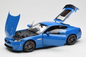 Jaguar XKR-S X150 French Racing Blauw AUTOart 1:18 73641 Metaal — afbeelding 2 van 8
