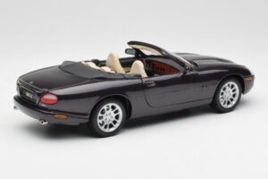 Jaguar XKR X100 Cabriolet Grijs Maisto 1:18 50331 Metaal — afbeelding 3 van 8