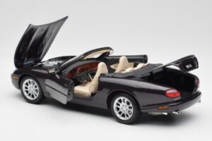 Jaguar XKR X100 Cabriolet Grijs Maisto 1:18 50331 Metaal — afbeelding 5 van 8