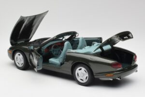 Jaguar XKR X100 Cabriolet Groen Maisto 1:18 37800-M1 Metaal — afbeelding 5 van 8